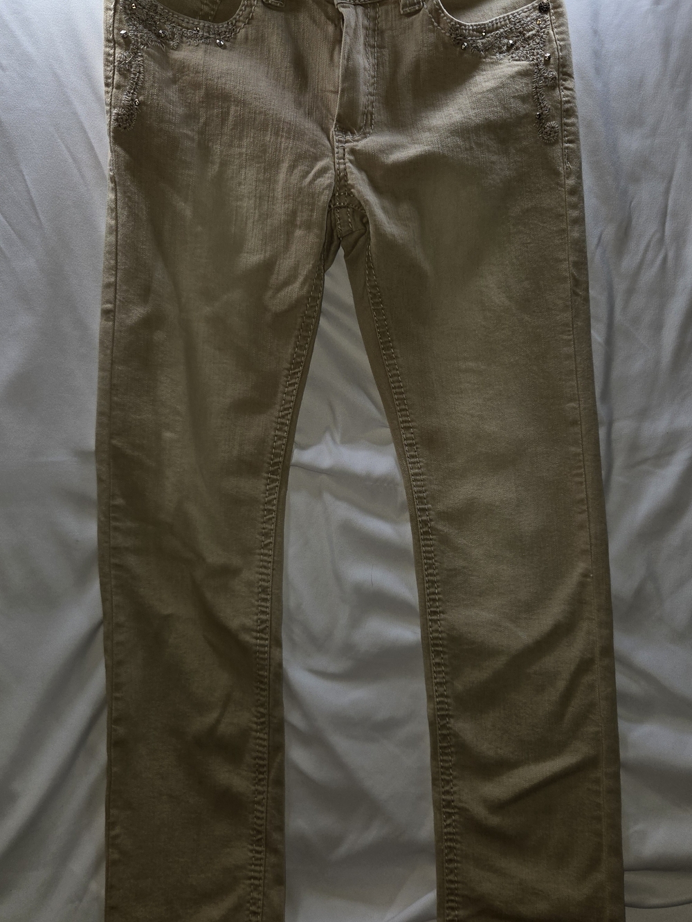 Reba Straight-Leg Jeans in Tan with Pocket Embellishments